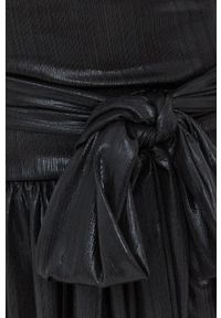 Love Moschino sukienka kolor czarny mini rozkloszowana. Typ kołnierza: dekolt halter. Kolor: czarny. Materiał: tkanina. Wzór: gładki. Typ sukienki: rozkloszowane. Długość: mini #2