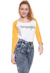 Wrangler - WRANGLER T SHIRT DAMSKI RAGLAN CROP LS TEE WHITE W718CF912 112130920. Długość rękawa: raglanowy rękaw. Wzór: nadruk