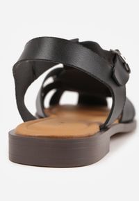 Born2be - Czarne Sandały VICES z Przeplatanymi Paskami i Elegancką Aplikacją Peticea. Okazja: na co dzień. Zapięcie: pasek. Kolor: czarny. Materiał: jeans. Wzór: aplikacja. Sezon: lato. Styl: elegancki #3