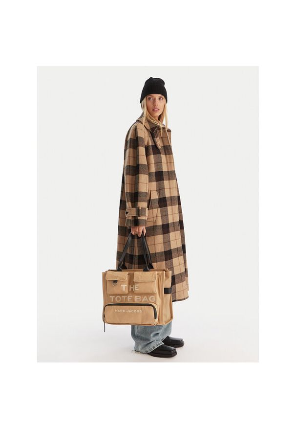 MARC JACOBS - Torebka Marc Jacobs. Kolor: brązowy