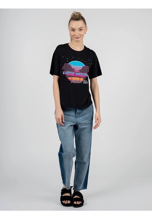 Patrizia Pepe T-Shirt | 2M3839 A6T4 | Kobieta | Czarny. Kolor: czarny. Materiał: bawełna. Długość rękawa: krótki rękaw. Długość: krótkie. Wzór: nadruk, aplikacja