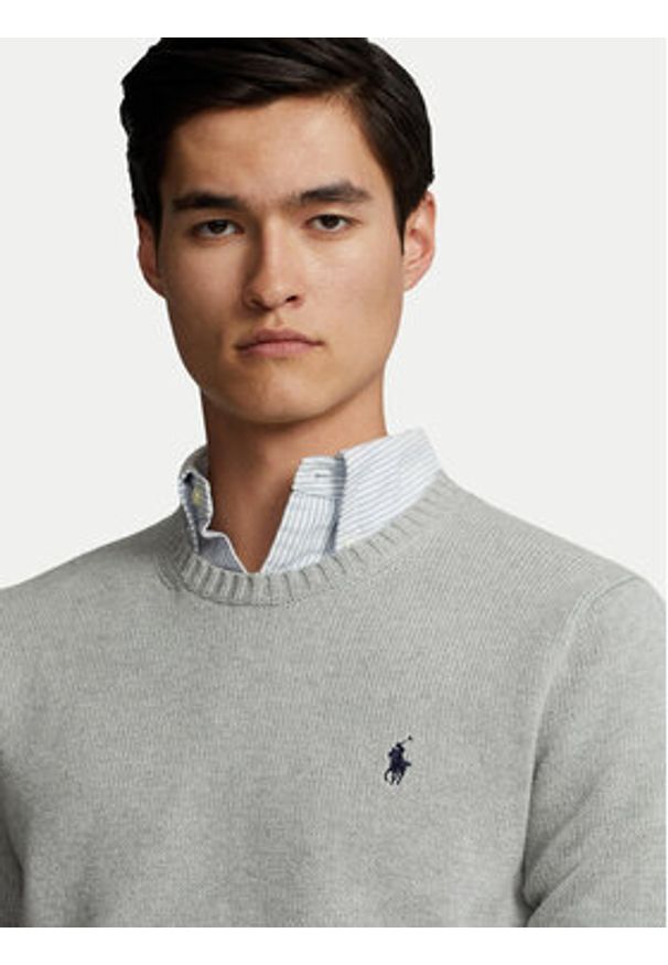 Polo Ralph Lauren Sweter 710810846004 Szary Regular Fit. Typ kołnierza: polo. Kolor: szary. Materiał: bawełna