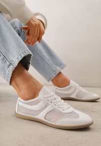 Born2be - Białe Sneakersy Typu Tenisówki z Siateczkowymi Wstawkami Corigoria. Okazja: na co dzień. Kolor: biały. Materiał: jeans #8