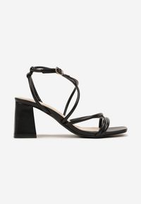 Born2be - Czarne Sandały na Obcasie z Kwadratowym Noskiem Fodana. Okazja: na co dzień. Zapięcie: sprzączka. Kolor: czarny. Materiał: jeans. Obcas: na obcasie. Styl: elegancki, casual. Wysokość obcasa: średni #4