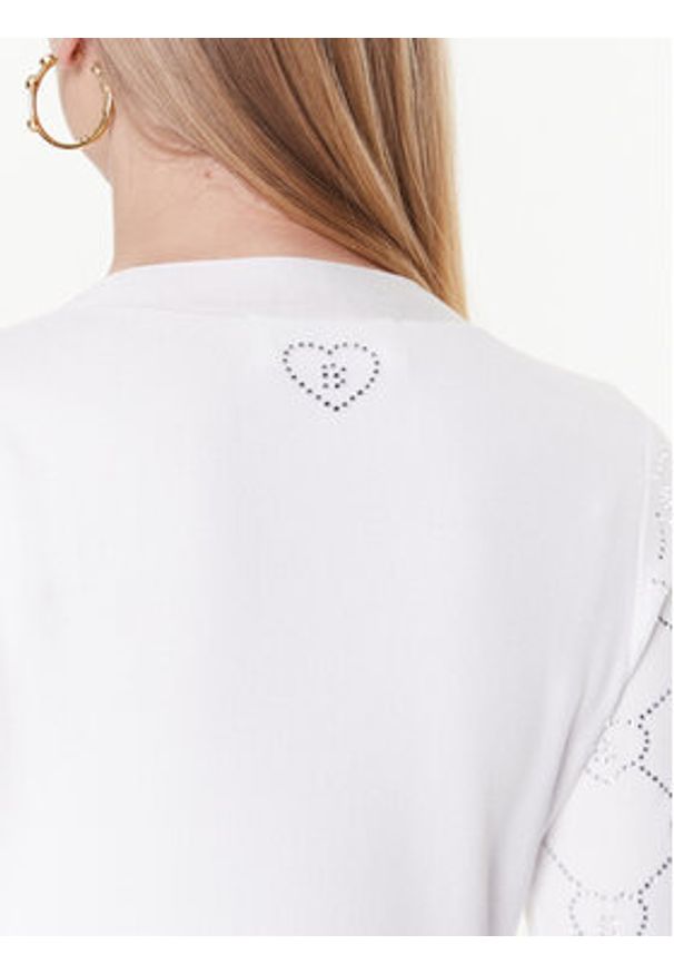 Blugirl Blumarine Sukienka dzianinowa RA3105-MA18F Biały Slim Fit. Kolor: biały. Materiał: dzianina, wiskoza