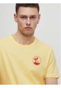 Blend T-Shirt 20715320 Żółty Regular Fit. Kolor: żółty. Materiał: bawełna #5