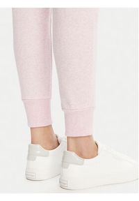 Under Armour Spodnie dresowe Ua Rival Fleece Jogger 1379438 Różowy Loose Fit. Kolor: różowy. Materiał: bawełna #3