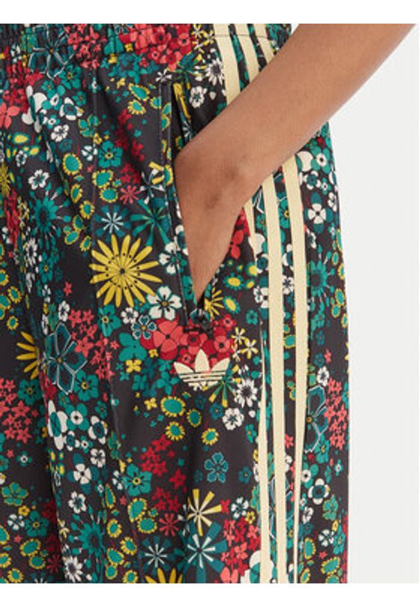 Adidas - adidas Spodnie dresowe Liberty London Firebird KD5561 Kolorowy Loose Fit. Materiał: syntetyk. Wzór: kolorowy