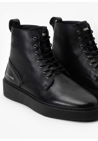 Karl Lagerfeld - Sneakersy męskie czarne KARL LAGERFELD FLINT Mid Lace Boot. Okazja: na co dzień, na spacer, do pracy. Kolor: czarny. Sport: turystyka piesza