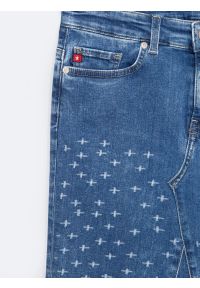 Big-Star - Spódnica damska mini jeansowa niebieska Aida 324. Kolor: niebieski. Materiał: jeans. Wzór: aplikacja #7