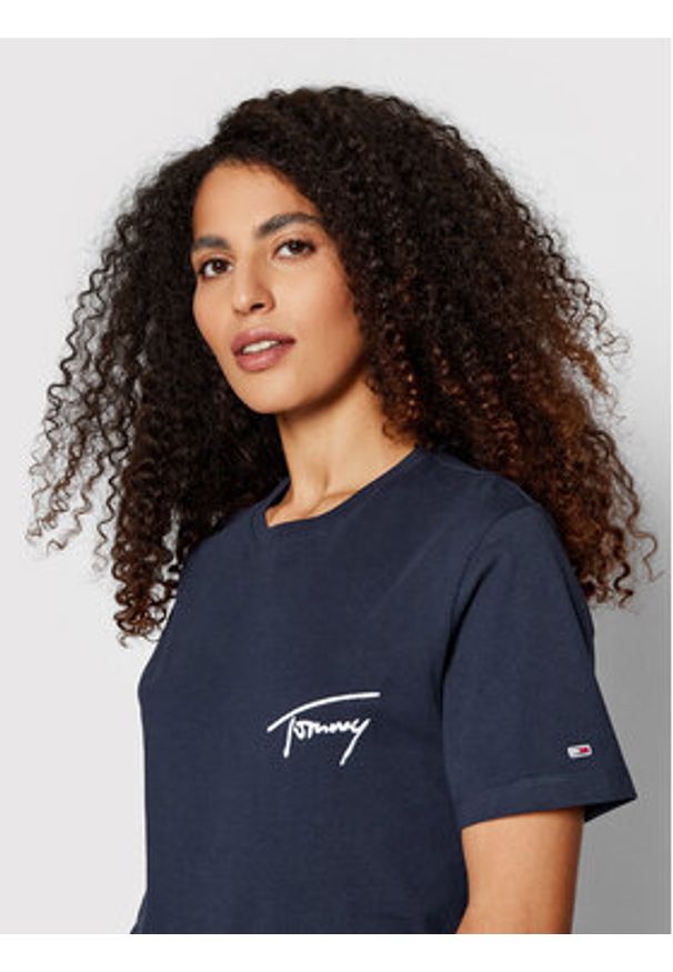 Tommy Jeans T-Shirt Signature DW0DW12940 Granatowy Relaxed Fit. Kolor: niebieski. Materiał: bawełna