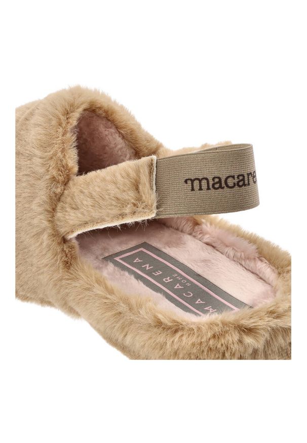 Brązowe Kapcie Damskie Z Miękkim Futerkiem Macarena. Okazja: do domu. Kolor: brązowy. Materiał: futro. Styl: elegancki