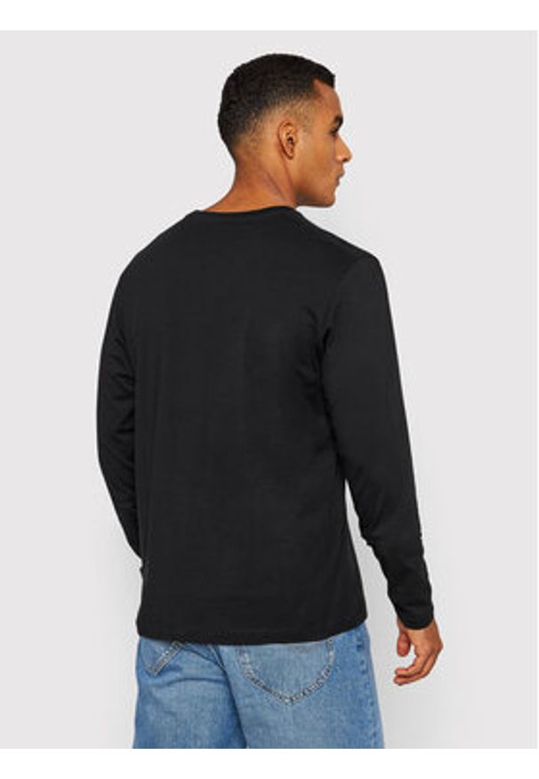 Pepe Jeans Longsleeve Eggo PM508209 Czarny Regular Fit. Kolor: czarny. Materiał: bawełna. Długość rękawa: długi rękaw