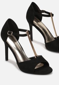 Renee - Czarne Sandały Astreis. Nosek buta: otwarty. Zapięcie: pasek. Kolor: czarny. Materiał: skóra. Wzór: paski. Styl: glamour #6