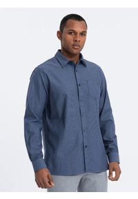 Ombre Clothing - Bawełniana męska koszula z kieszenią REGULAR FIT - niebieska V3 OM-SHCS-0147 - XXL. Typ kołnierza: kołnierzyk klasyczny. Kolor: niebieski. Materiał: bawełna. Długość rękawa: długi rękaw. Długość: długie. Styl: klasyczny #2