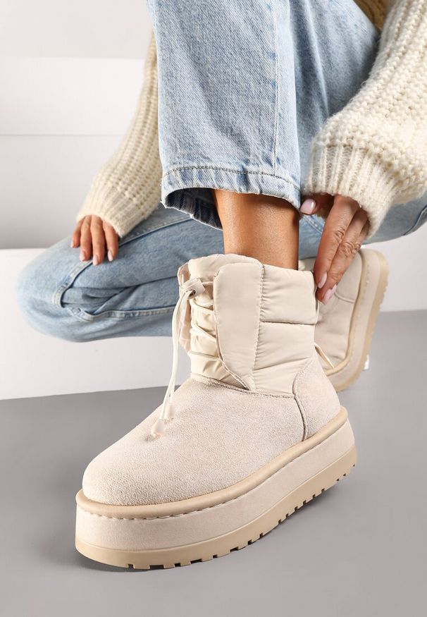 Born2be - Beżowe Pikowane Sznurowane Śniegowce na Grubej Podeszwie Mazilia. Okazja: na co dzień. Zapięcie: sznurówki. Kolor: beżowy. Materiał: puch, jeans, wełna. Sezon: zima. Obcas: na obcasie. Styl: elegancki, casual. Wysokość obcasa: średni