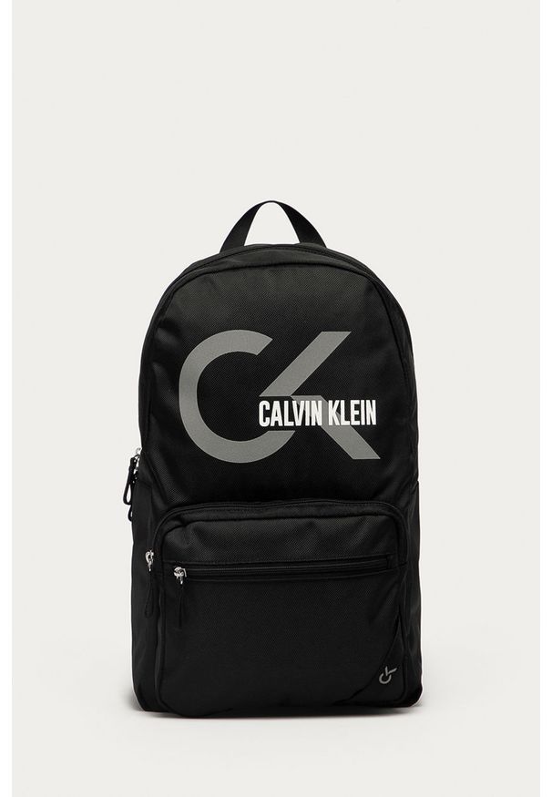 Calvin Klein Performance - Plecak. Kolor: czarny. Materiał: materiał. Wzór: nadruk