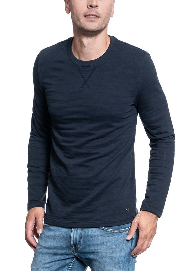 Mustang - MĘSKI LONGSLEEVE MUSTANG ADRIAN C STRUCTURE 1008970 5323. Długość rękawa: długi rękaw