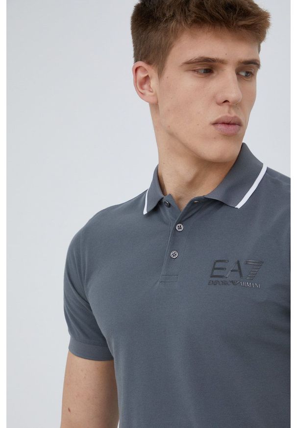 EA7 Emporio Armani polo bawełniane kolor szary gładki. Typ kołnierza: polo. Kolor: szary. Materiał: bawełna. Długość: krótkie. Wzór: gładki