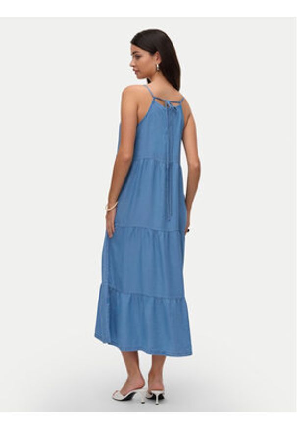 Vero Moda Sukienka letnia Fleur 10326075 Niebieski Loose Fit. Kolor: niebieski. Materiał: lyocell. Sezon: lato