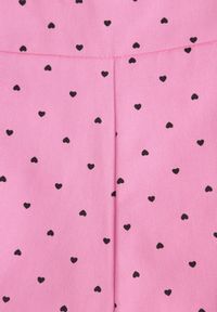 Renee - Różowe Asymetryczne Spódnico-Szorty Bawełniane w Serduszka Imperia. Stan: podwyższony. Kolor: różowy. Materiał: bawełna #8