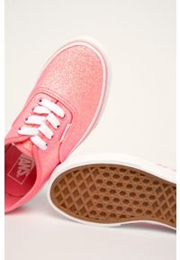 Vans - Tenisówki dziecięce. Nosek buta: okrągły. Zapięcie: sznurówki. Kolor: różowy. Materiał: syntetyk, materiał, guma. Szerokość cholewki: normalna #2