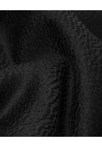 JENESEQUA - Czarny wełniany płaszcz. Kolor: czarny. Materiał: wełna. Wzór: aplikacja. Styl: klasyczny