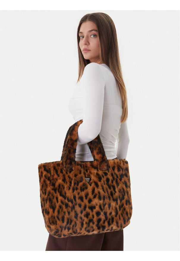 Guess Torebka W6RZ09 W3900 Brązowy. Kolor: brązowy
