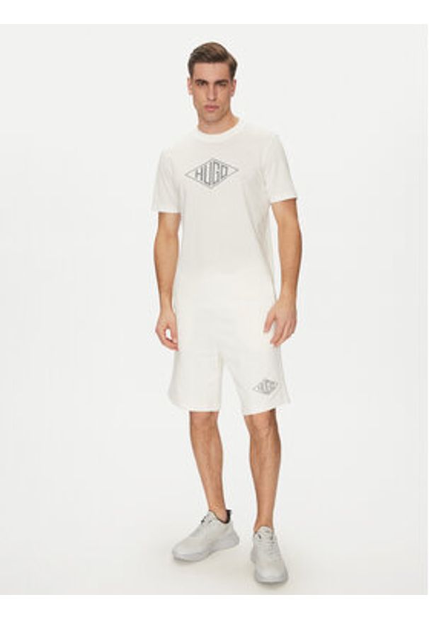 Hugo - HUGO T-Shirt Dalendi 50534934 Écru Regular Fit. Materiał: bawełna