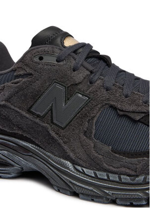 New Balance Sneakersy M2002RDB Czarny. Kolor: czarny. Materiał: materiał