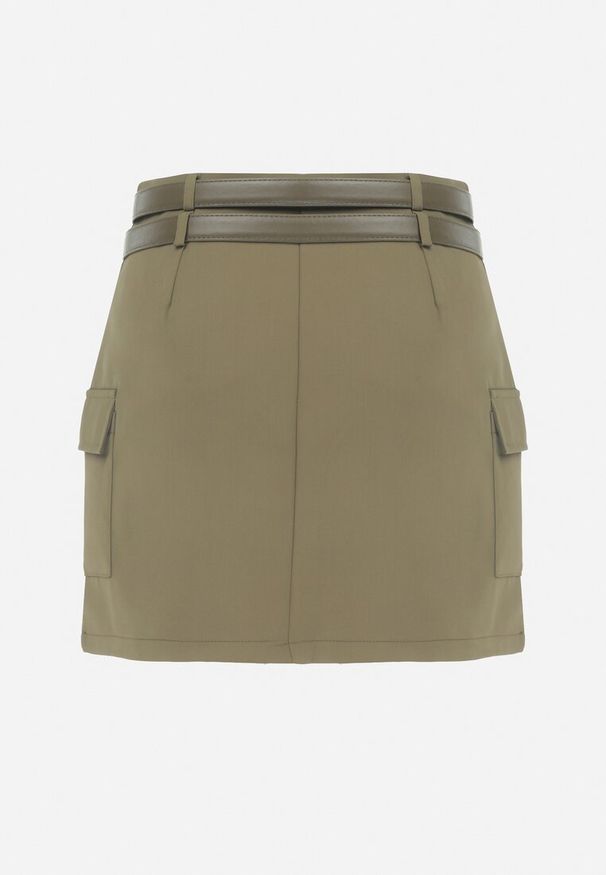 Born2be - Zielona Spódnica Mini z Kieszeniami i Paskami z Ekoskóry Svanna. Kolor: zielony. Materiał: poliester. Wzór: paski, aplikacja