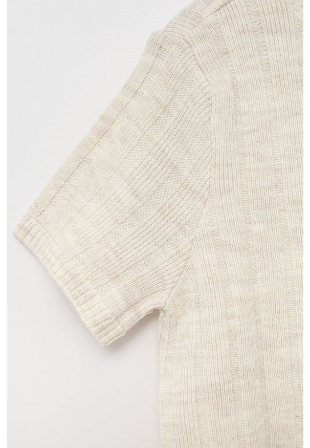 Kids Only sweter dziecięcy kolor beżowy lekki. Kolor: beżowy. Materiał: dzianina, włókno. Długość rękawa: krótki rękaw. Długość: krótkie