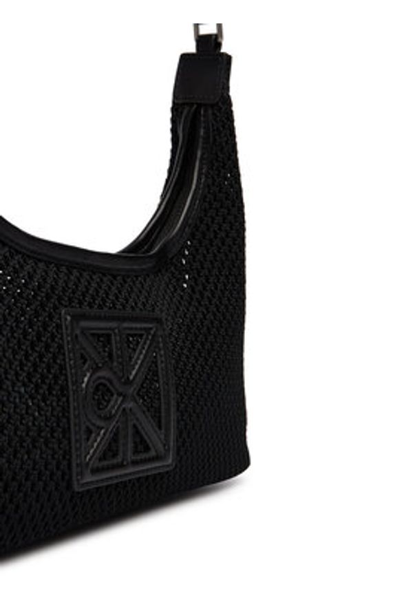 Calvin Klein Torebka Emblem Mesh Shoulder Bag LV04F3381G Czarny. Kolor: czarny