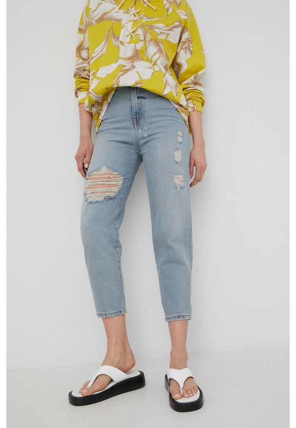 TwinSet - Twinset jeansy damskie high waist. Stan: podwyższony. Kolor: fioletowy