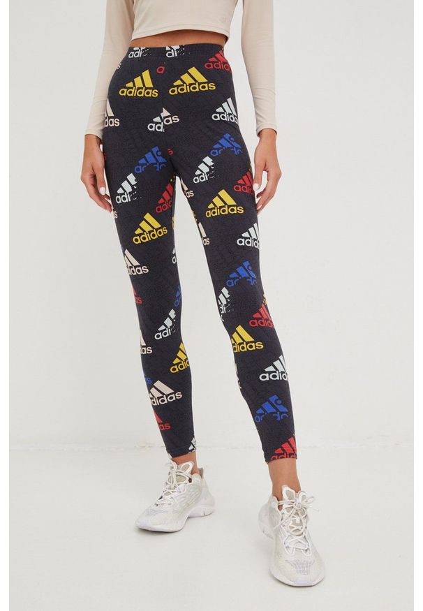 Adidas - adidas legginsy damskie kolor czarny gładkie. Stan: podwyższony. Kolor: czarny. Materiał: bawełna, materiał, dzianina. Wzór: gładki