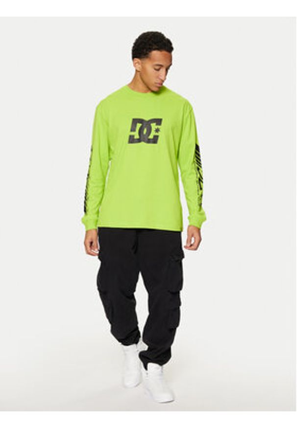 DC Longsleeve Drivers Club ADYZT05406 Zielony Standard Fit. Kolor: zielony. Materiał: bawełna. Długość rękawa: długi rękaw