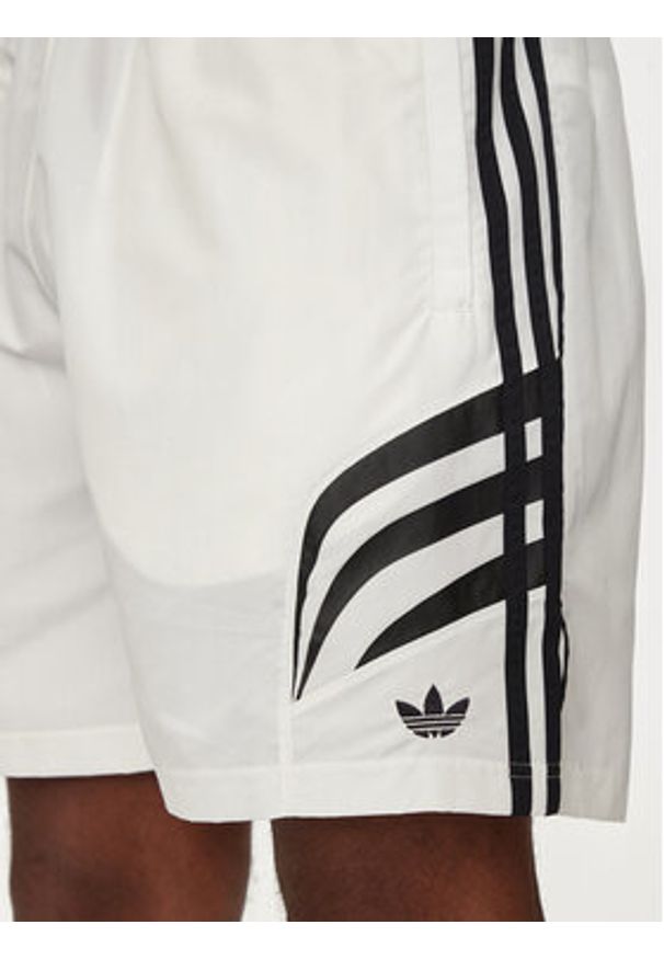 Adidas - adidas Szorty sportowe Q3 Atlanta IX6729 Biały Regular Fit. Kolor: biały. Materiał: syntetyk. Styl: sportowy