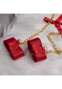 Intica - Komplet bielizny z łańcuszkami regulowanymi na wyjątkowe okazje Sookja. Kolor: czerwony. Materiał: materiał #6