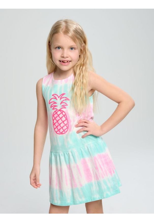 Sinsay - Sukienka z baskinką tie-dye - wielobarwny. Typ sukienki: baskinki