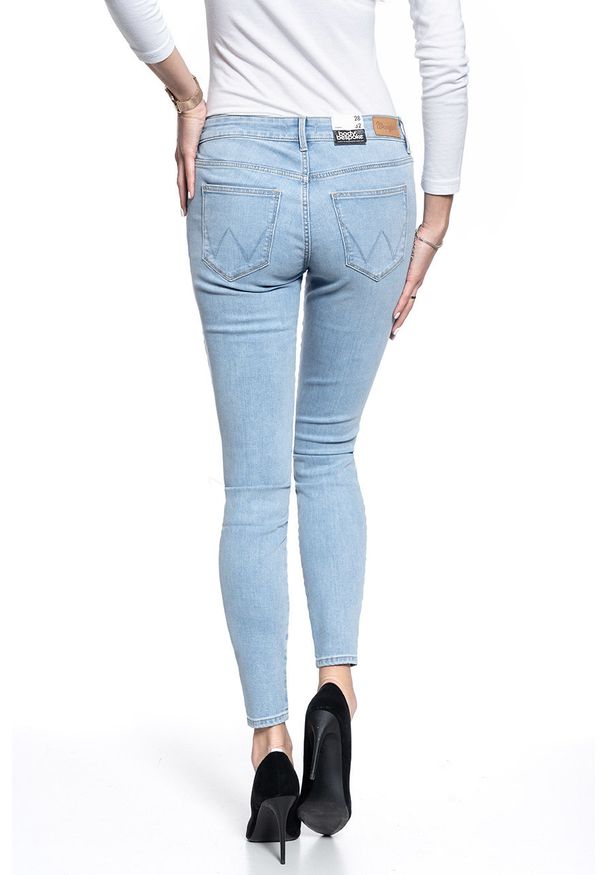 Wrangler - SPODNIE DAMSKIE WRANGLER SKINNY LIGHTEN UP W28KJM173 112128283