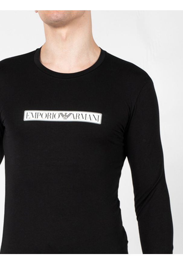 Emporio Armani Longsleeve | 1110233-F517 | Mężczyzna | Czarny. Okazja: na co dzień. Kolor: czarny. Materiał: bawełna, elastan. Długość rękawa: długi rękaw. Wzór: nadruk. Styl: elegancki, casual