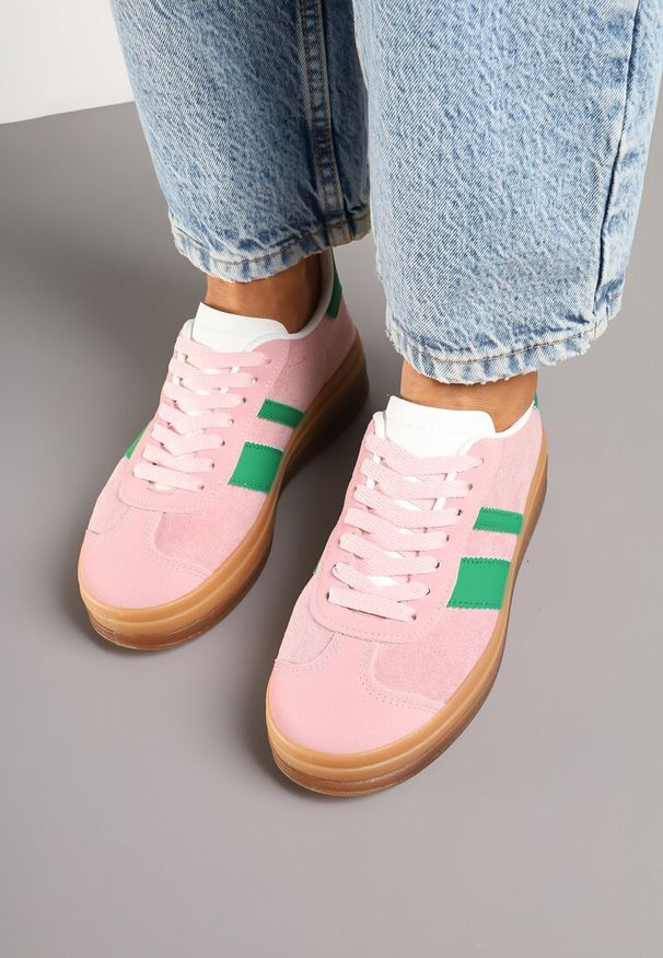 Born2be - Różowo-Zielone Płaskie Sneakersy Ozdobione Paskami Norili. Okazja: na co dzień. Zapięcie: pasek. Kolor: różowy. Materiał: jeans. Wzór: aplikacja