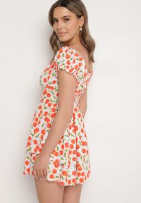 Born2be - Biała Rozkloszowana Sukienka z Bawełną z Motywem Wiśni Lunadessa. Okazja: na co dzień, na imprezę. Kolor: biały. Materiał: bawełna. Sezon: lato. Typ sukienki: proste. Styl: klasyczny, elegancki, casual #5