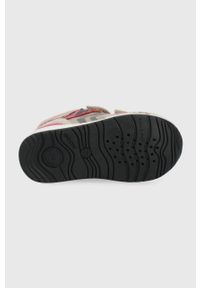 Geox sneakersy skórzane dziecięce kolor beżowy. Nosek buta: okrągły. Zapięcie: rzepy. Kolor: beżowy. Materiał: skóra #5