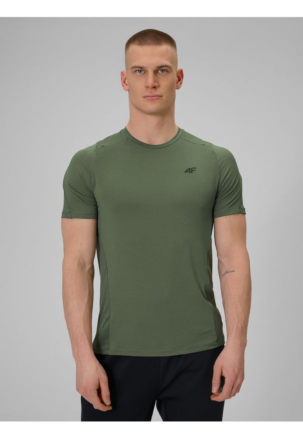 4f - 4F Koszulka regular treningowa szybkoschnąca męska - khaki XL. Kolor: oliwkowy, brązowy, wielokolorowy. Materiał: skóra, materiał. Sport: fitness
