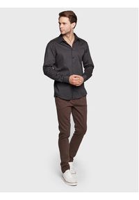 Casual Friday Chinosy Phil 20504239 Brązowy Slim Fit. Okazja: na co dzień. Kolor: brązowy. Materiał: bawełna. Styl: casual