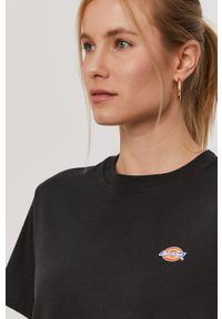 Dickies T-shirt damski kolor czarny DK0A4XDABLK-BLACK. Okazja: na co dzień. Kolor: czarny. Materiał: dzianina. Wzór: gładki, aplikacja. Styl: casual #2