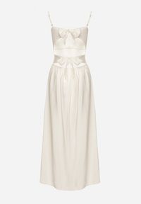 Born2be - Biała Rozkloszowana Sukienka z Wiskozą Meravela. Okazja: na co dzień. Kolor: biały. Materiał: wiskoza. Długość rękawa: na ramiączkach. Styl: casual, elegancki #7