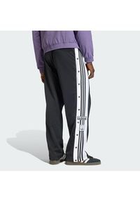 Adidas - adidas Spodnie dresowe Adibreak Classic KD4094 Czarny Regular Fit. Kolor: czarny. Materiał: syntetyk #4