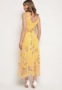 Born2be - Żółta Siateczkowa Sukienka z Kwiatowym Motywem Milanessa. Okazja: na co dzień. Kolor: żółty. Materiał: jeans. Wzór: kwiaty. Typ sukienki: proste. Styl: elegancki, casual #5